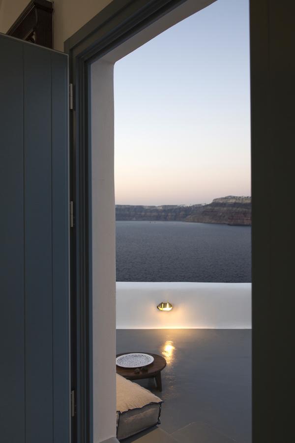 Akrotiri Cove Bagian luar foto